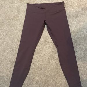 Lululemon Wunder Under Luon 28”